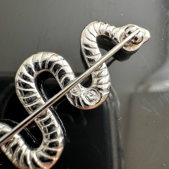 Vintage SWAROVSKI Snake Brooch Signed Swan Crystal Rhinestone Retired - Picture 10 of 10